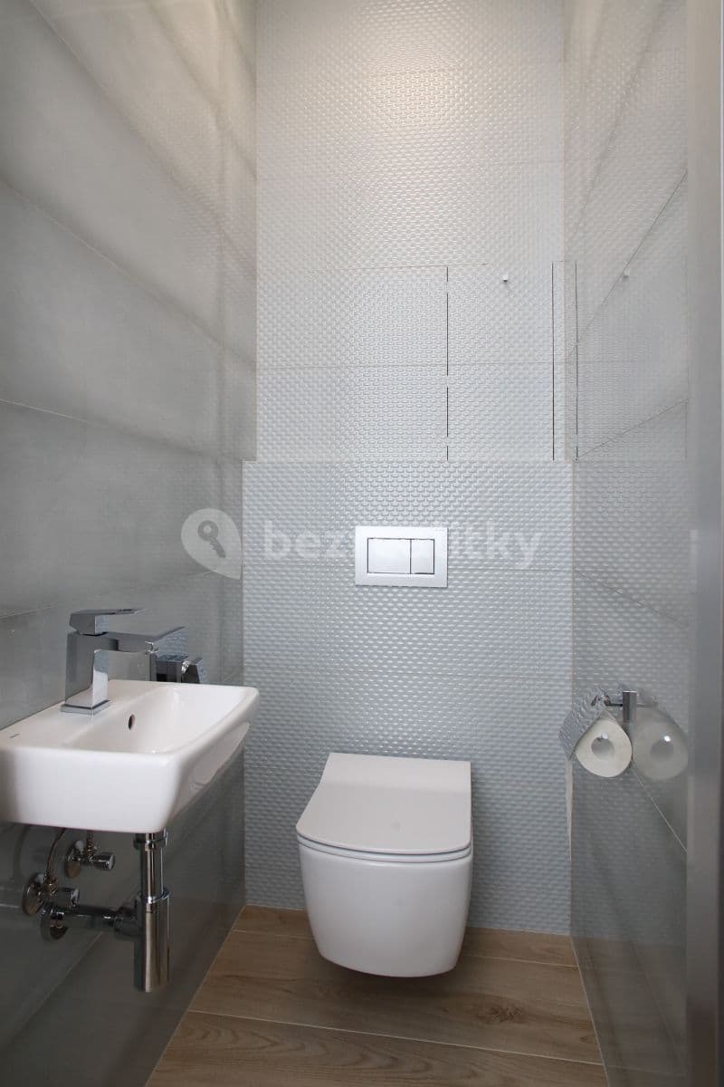 Pronájem bytu 3+kk 102 m², Biskupský Dvůr, Praha, Praha Pronájem bytu 3+kk 102 m², Biskupský Dvůr, Praha, Praha