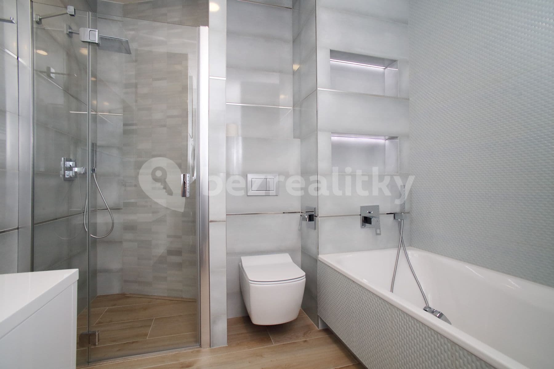 Pronájem bytu 3+kk 102 m², Biskupský Dvůr, Praha, Praha Pronájem bytu 3+kk 102 m², Biskupský Dvůr, Praha, Praha