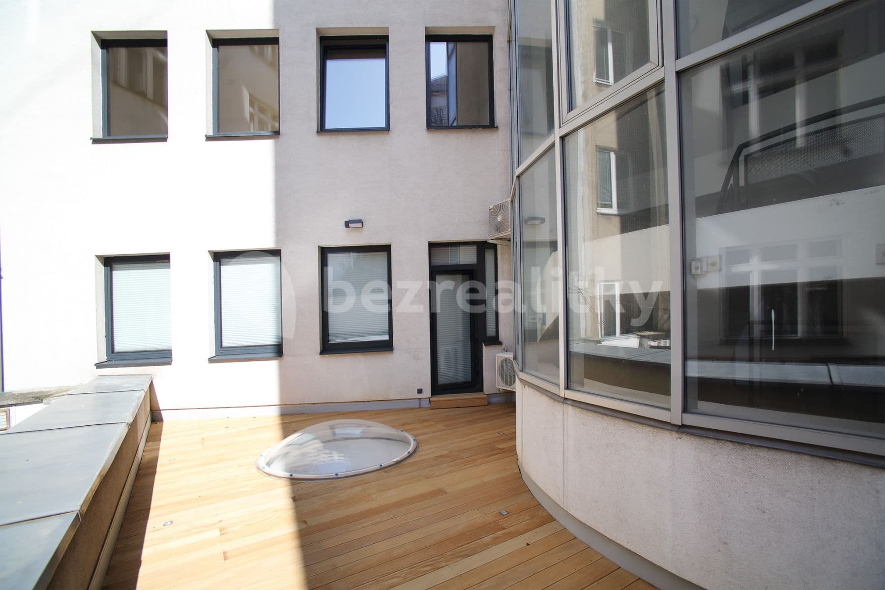 Pronájem bytu 3+kk 102 m², Biskupský Dvůr, Praha, Praha Pronájem bytu 3+kk 102 m², Biskupský Dvůr, Praha, Praha