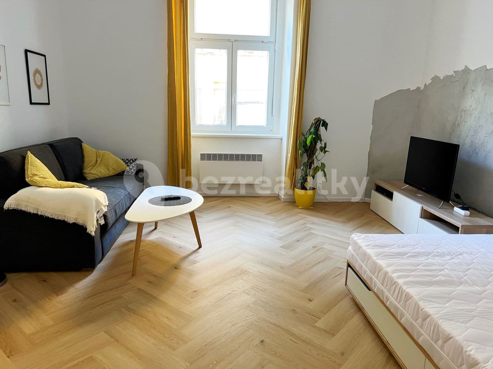 Pronájem bytu 1+kk 42 m², Bořivojova, Praha, Praha Pronájem bytu 1+kk 42 m², Bořivojova, Praha, Praha