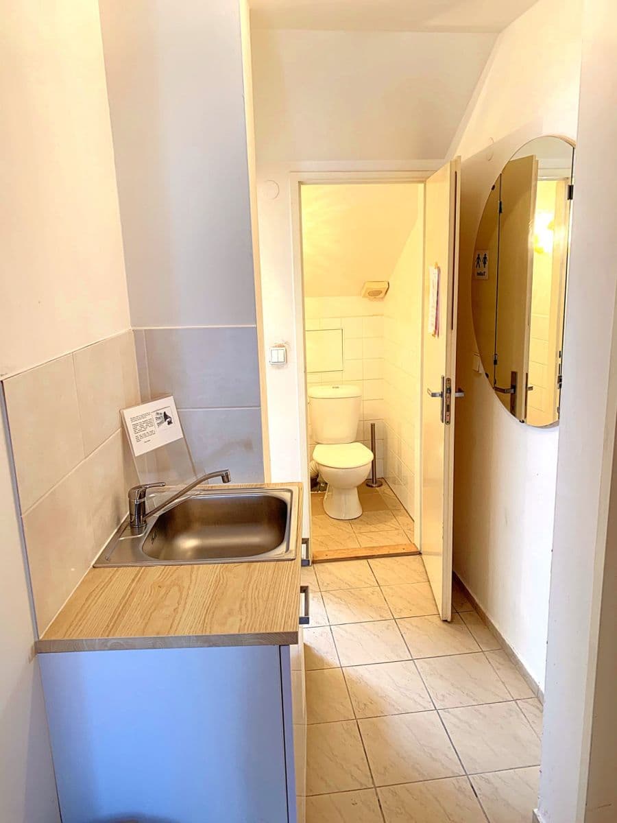 Pronájem bytu 2+1 55 m², Kováků, Praha, Praha Pronájem bytu 2+1 55 m², Kováků, Praha, Praha