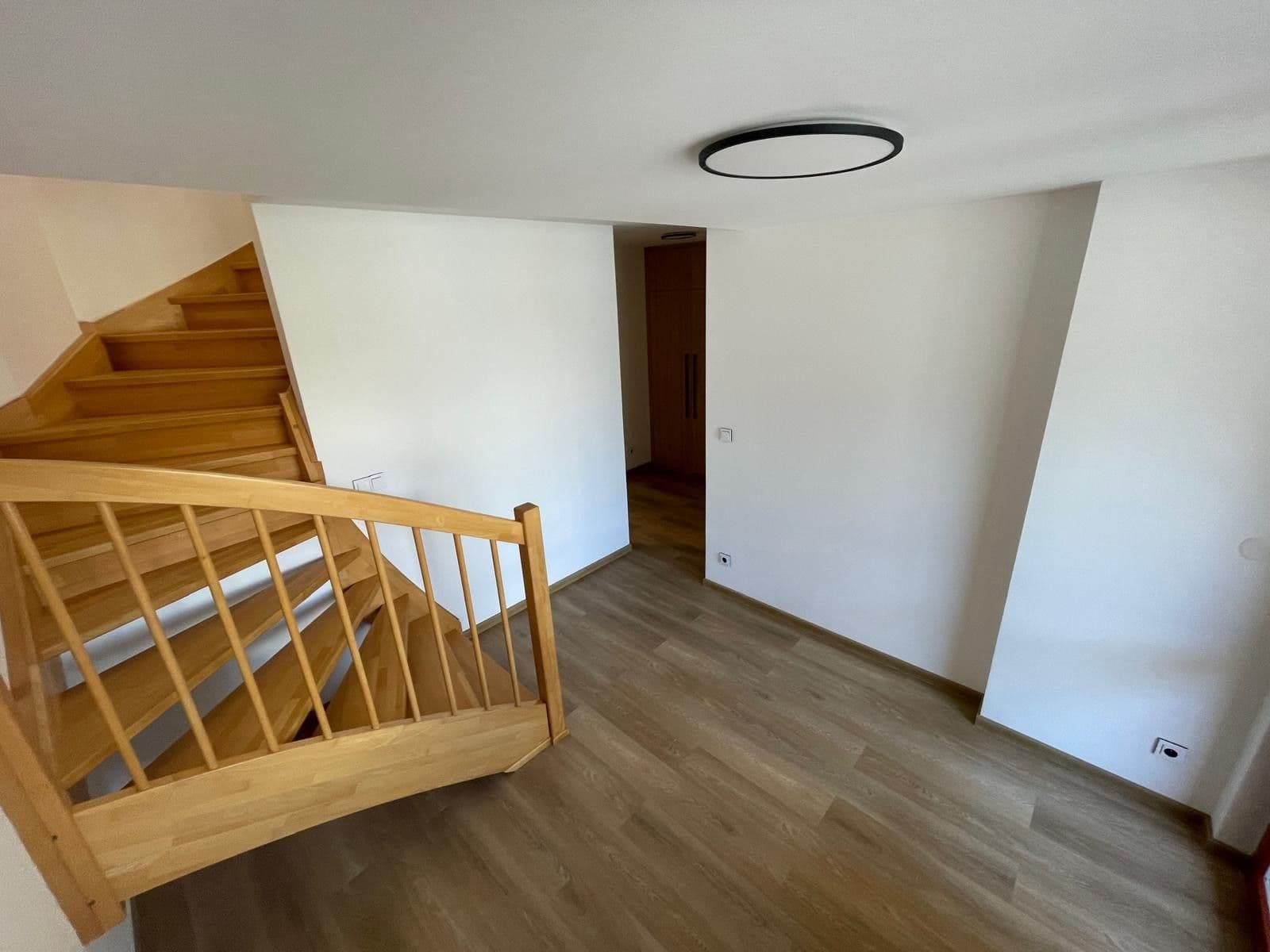 Pronájem bytu 4+kk 120 m², Balcarova, Ostrava, Moravskoslezský kraj Pronájem bytu 4+kk 120 m², Balcarova, Ostrava, Moravskoslezský kraj