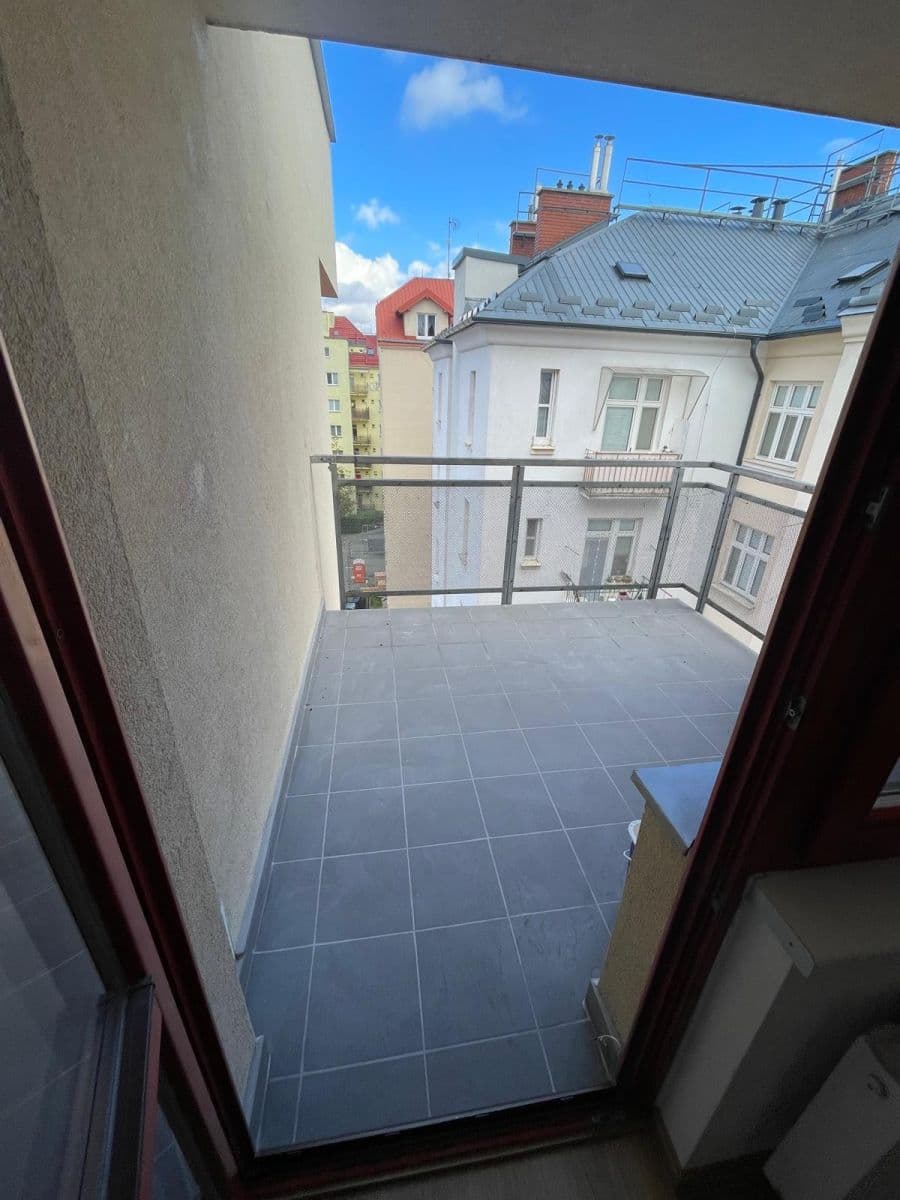 Pronájem bytu 4+kk 120 m², Balcarova, Ostrava, Moravskoslezský kraj Pronájem bytu 4+kk 120 m², Balcarova, Ostrava, Moravskoslezský kraj