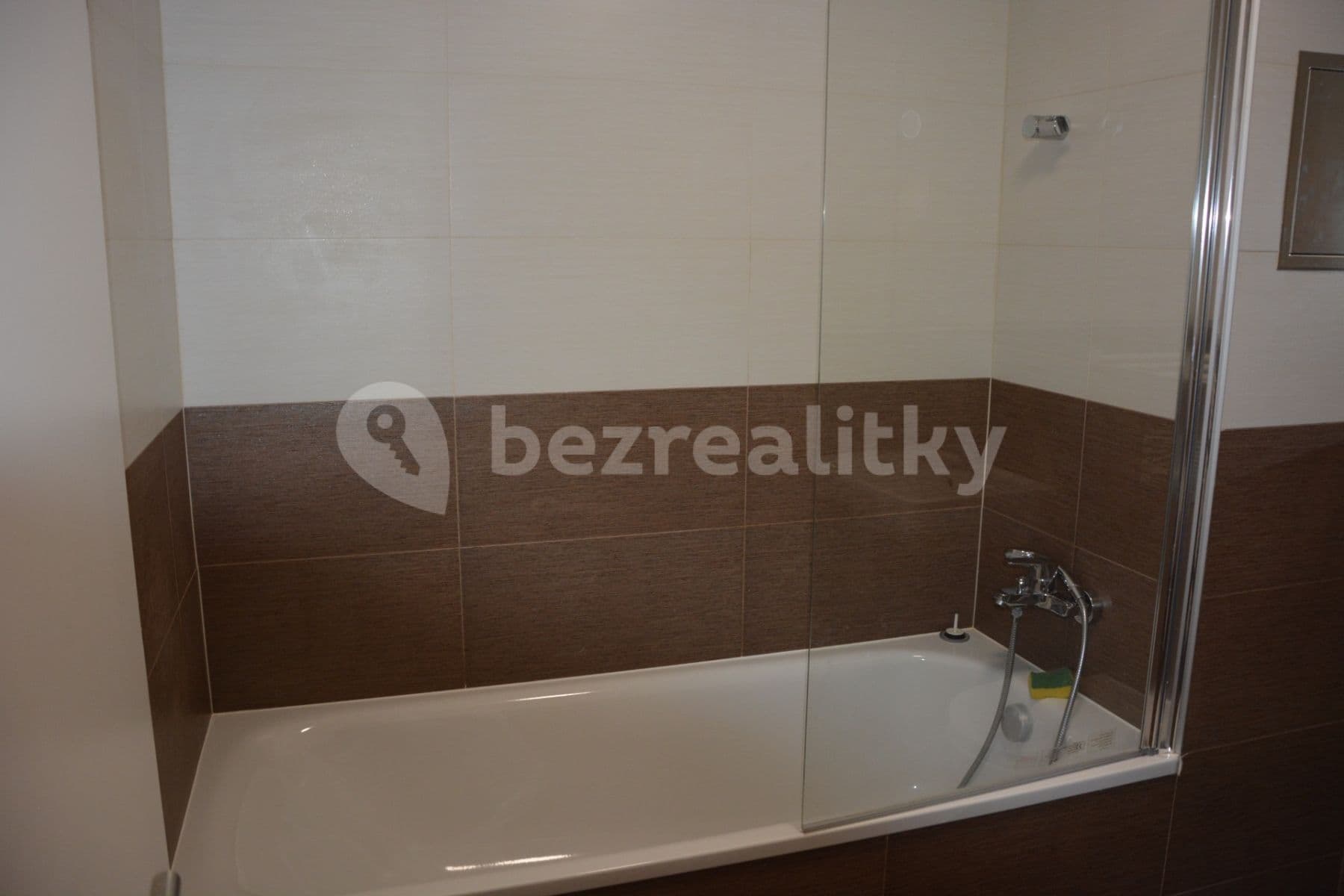 Pronájem bytu 2+kk 64 m², Zvěřinova, Praha, Praha Pronájem bytu 2+kk 64 m², Zvěřinova, Praha, Praha