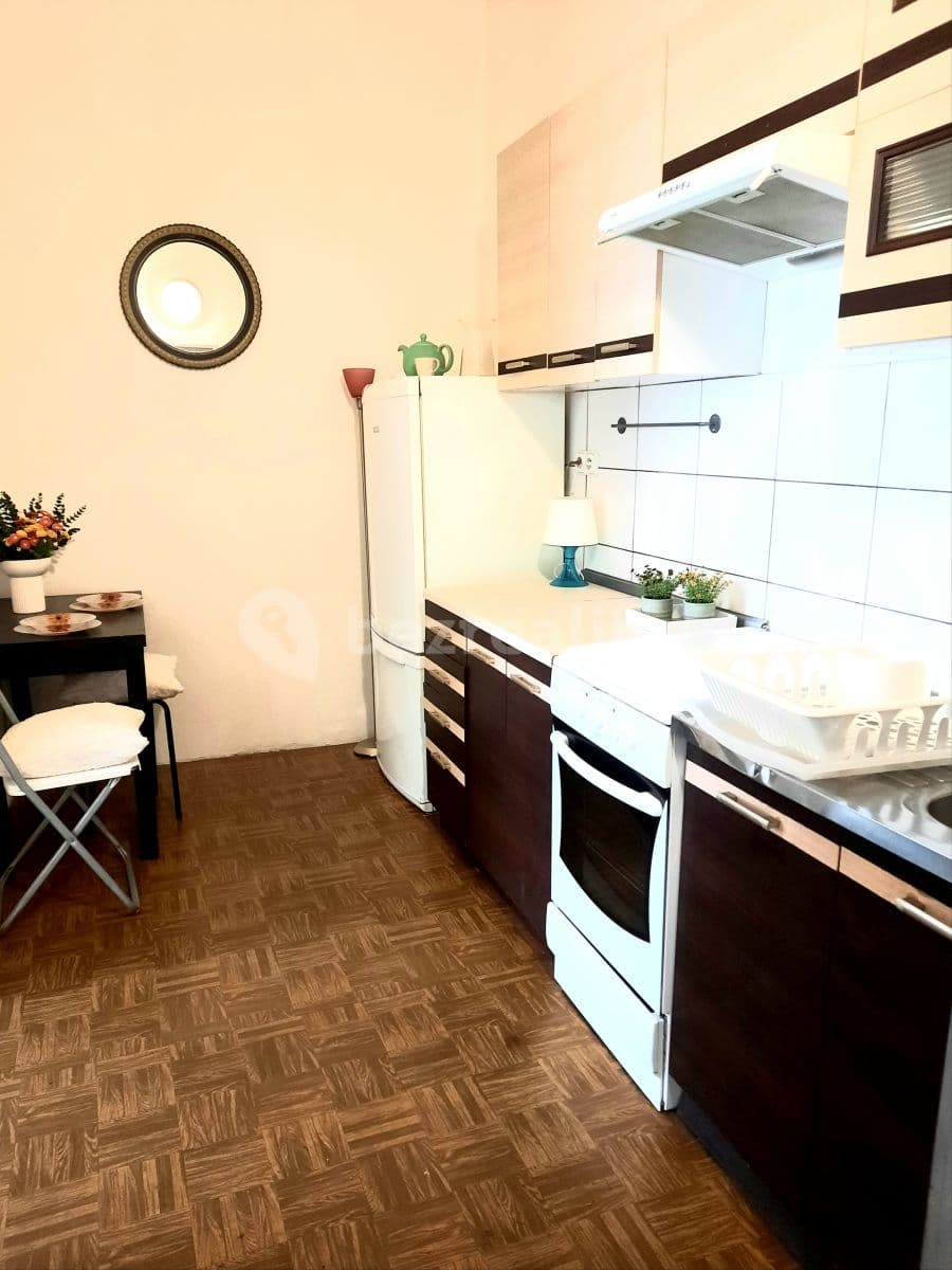 Pronájem bytu 2+1 52 m², Krásova, Praha, Praha Pronájem bytu 2+1 52 m², Krásova, Praha, Praha