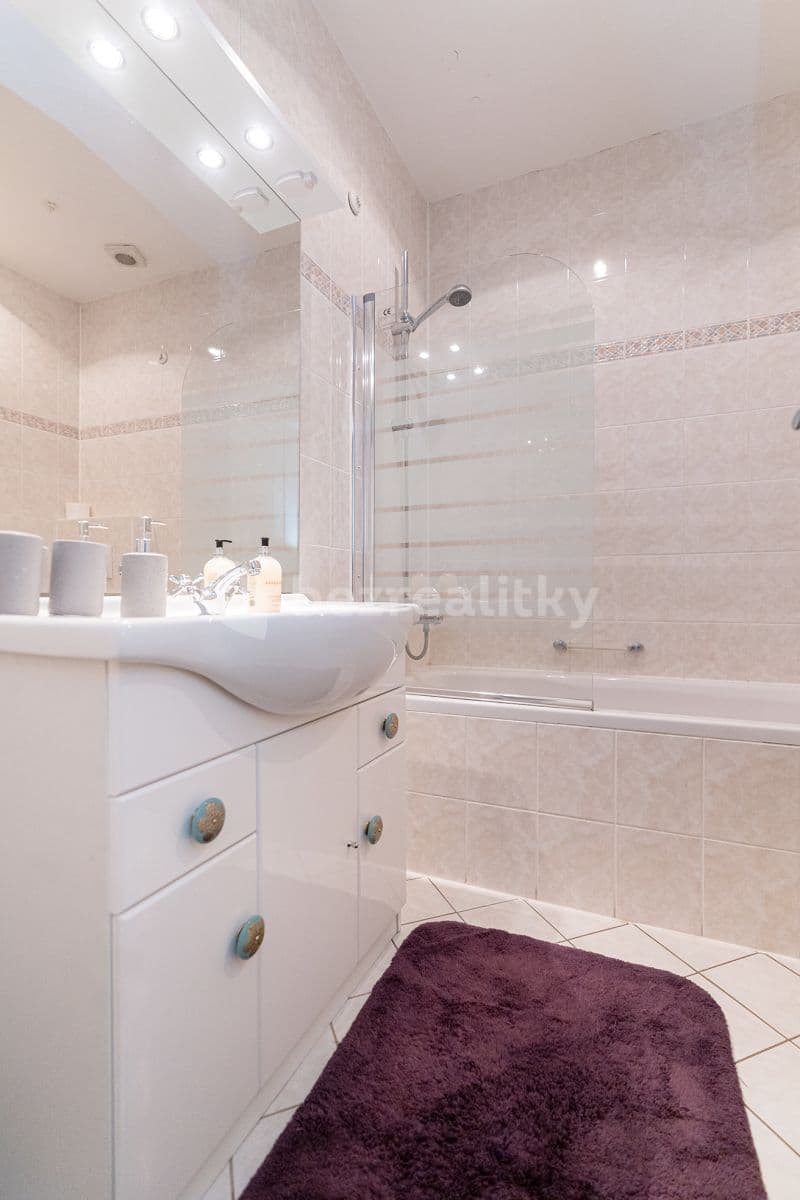 Pronájem bytu 2+1 68 m², Jana Masaryka, Praha, Praha Pronájem bytu 2+1 68 m², Jana Masaryka, Praha, Praha