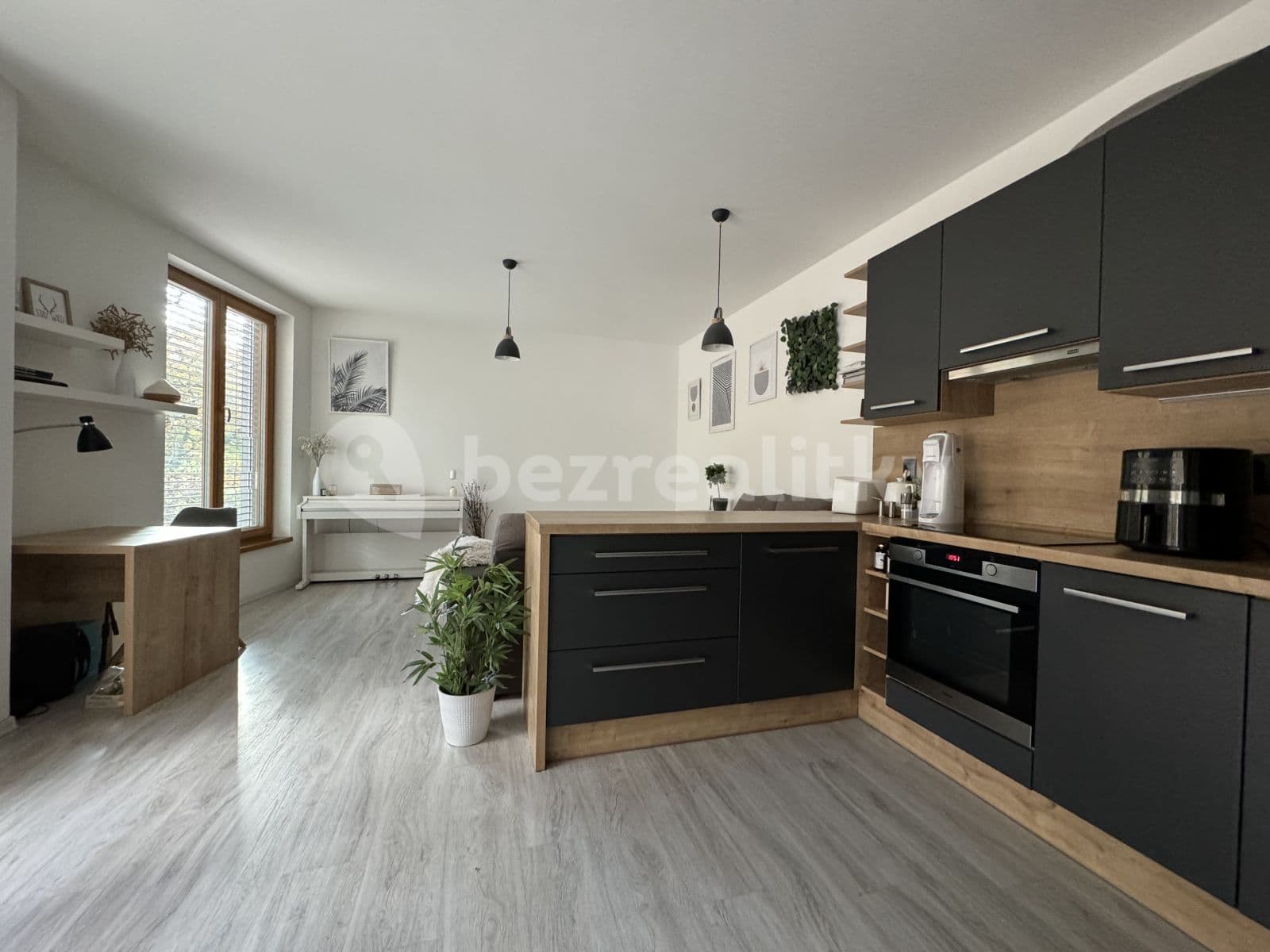 Pronájem bytu 2+kk 51 m², Podbělohorská, Praha, Praha Pronájem bytu 2+kk 51 m², Podbělohorská, Praha, Praha