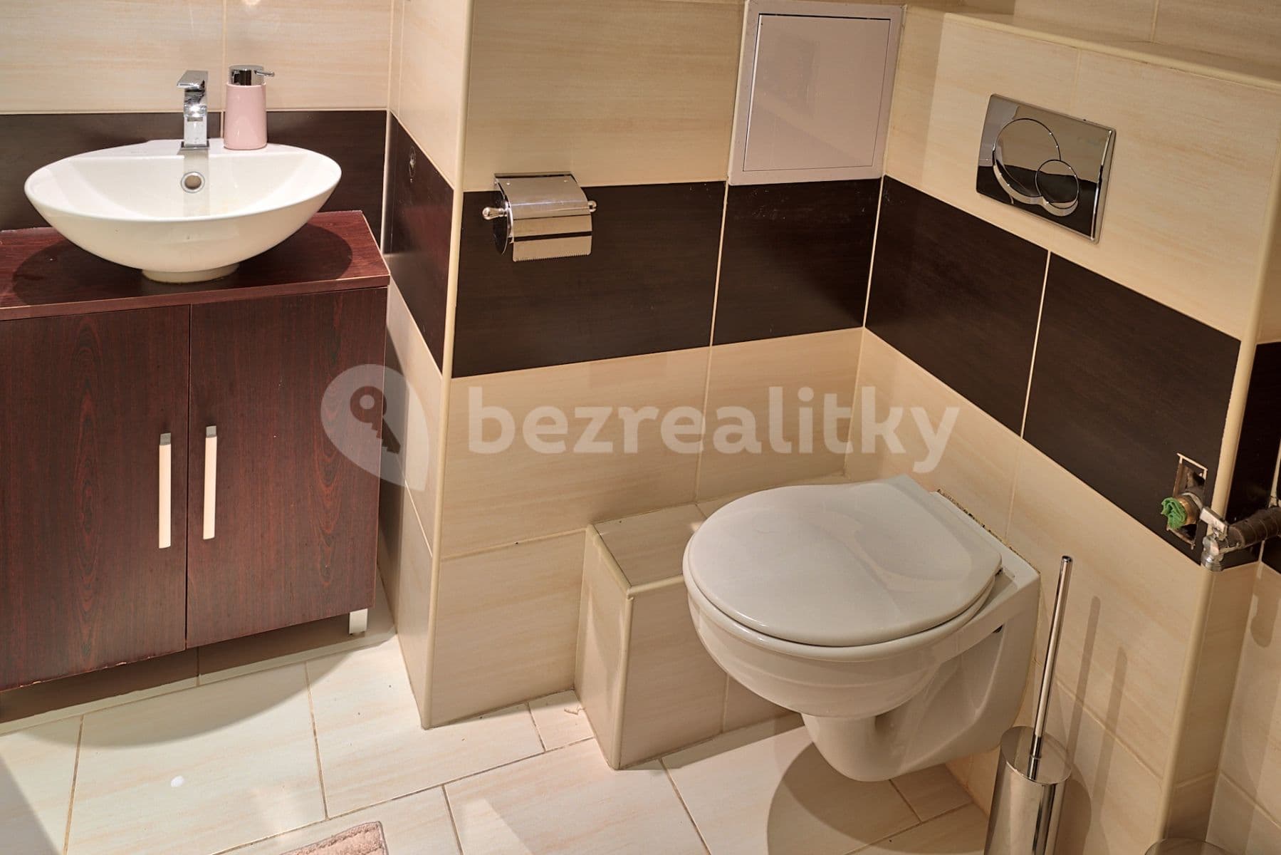 Pronájem bytu 2+kk 56 m², Nechvílova, Praha, Praha Pronájem bytu 2+kk 56 m², Nechvílova, Praha, Praha