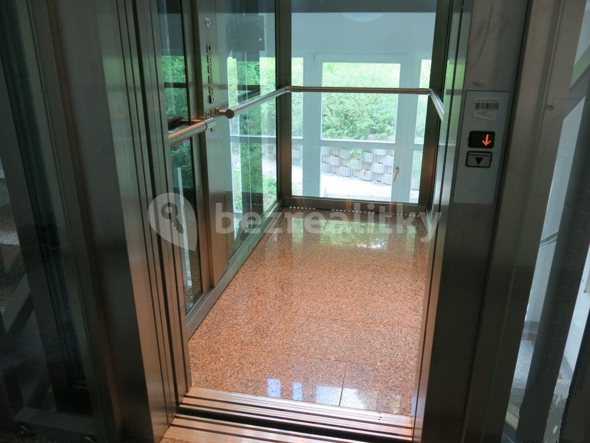 Prodej bytu 3+kk 130 m², Škroupova, Karlovy Vary, Karlovarský kraj Prodej bytu 3+kk 130 m², Škroupova, Karlovy Vary, Karlovarský kraj