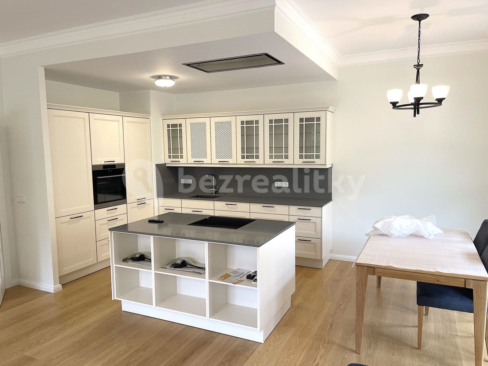 Prodej bytu 3+kk 130 m², Škroupova, Karlovy Vary, Karlovarský kraj Prodej bytu 3+kk 130 m², Škroupova, Karlovy Vary, Karlovarský kraj