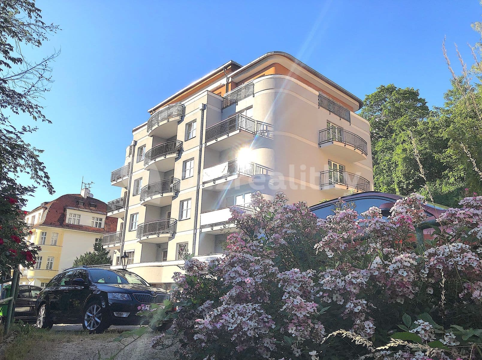 Prodej bytu 3+kk 130 m², Škroupova, Karlovy Vary, Karlovarský kraj Prodej bytu 3+kk 130 m², Škroupova, Karlovy Vary, Karlovarský kraj