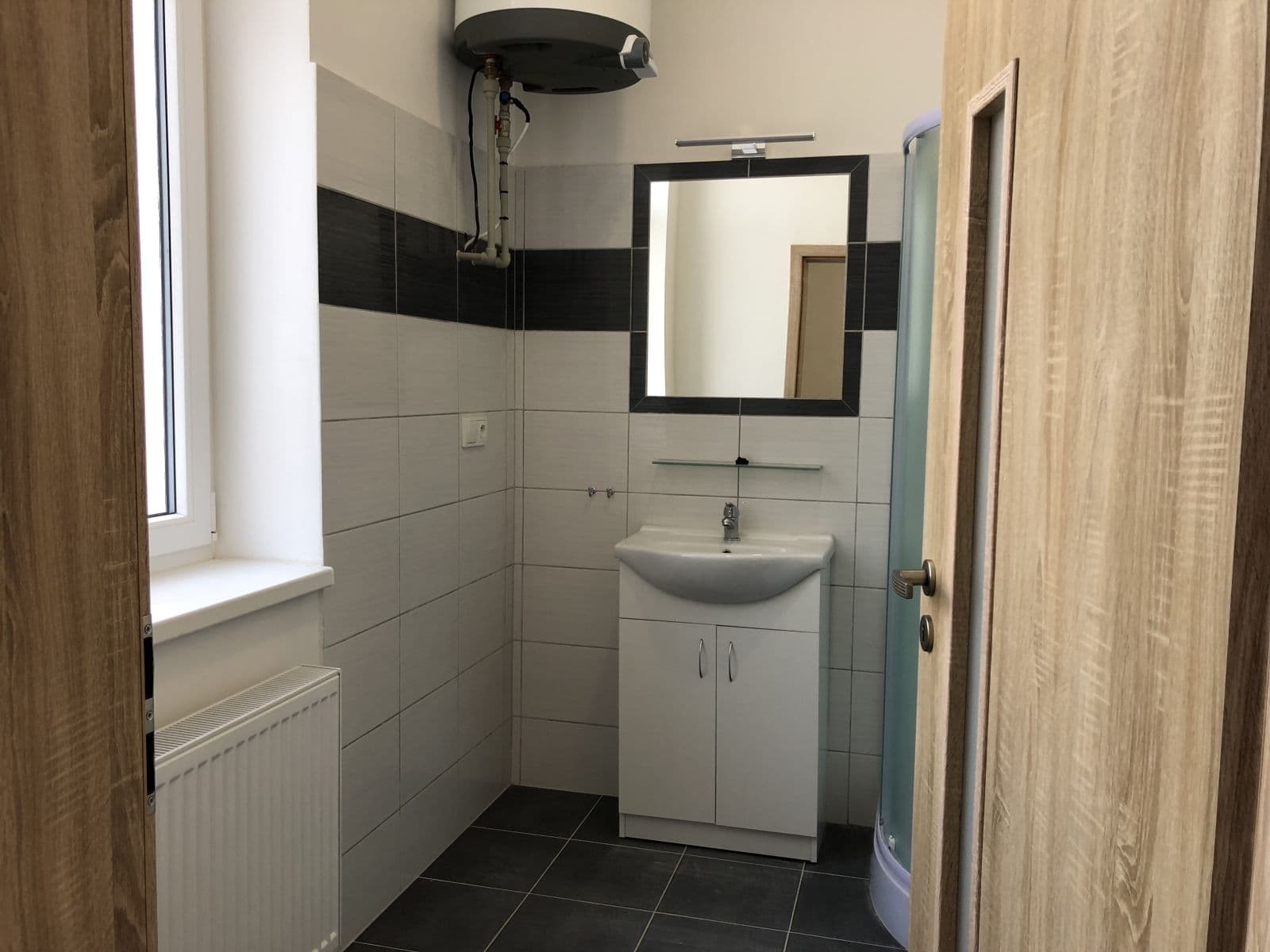 Pronájem bytu 1+kk 18 m², Riegrovo náměstí, Poděbrady, Středočeský kraj Pronájem bytu 1+kk 18 m², Riegrovo náměstí, Poděbrady, Středočeský kraj
