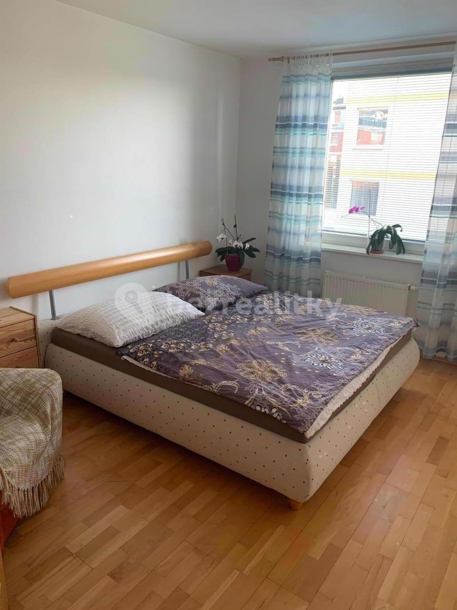 Pronájem bytu 2+kk 56 m², Pastevců, Praha, Praha Pronájem bytu 2+kk 56 m², Pastevců, Praha, Praha