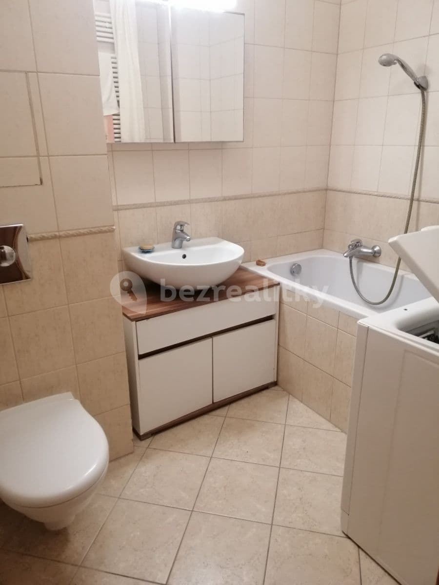 Pronájem bytu 2+kk 56 m², Pastevců, Praha, Praha Pronájem bytu 2+kk 56 m², Pastevců, Praha, Praha