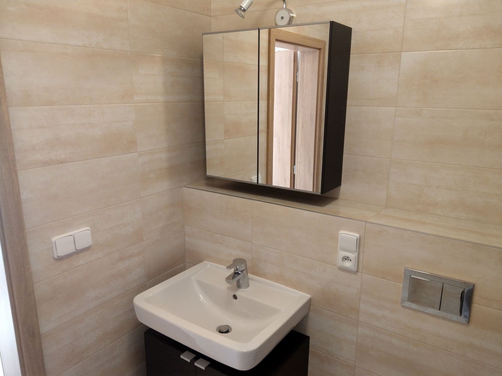 Pronájem bytu 1+kk 33 m², Oty Bubeníčka, Praha, Praha Pronájem bytu 1+kk 33 m², Oty Bubeníčka, Praha, Praha