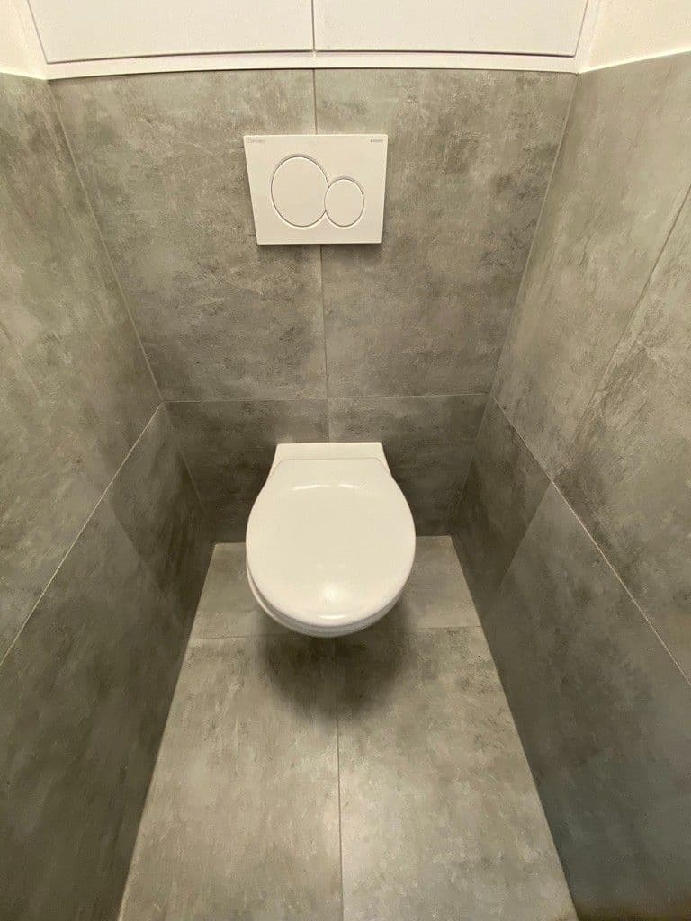 Prodej bytu 3+1 80 m², Na Okraji, Praha, Praha Prodej bytu 3+1 80 m², Na Okraji, Praha, Praha