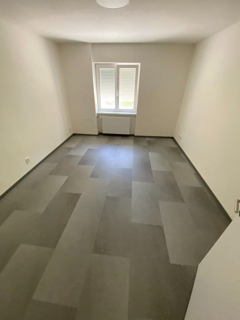 Prodej bytu 3+1 80 m², Na Okraji, Praha, Praha Prodej bytu 3+1 80 m², Na Okraji, Praha, Praha