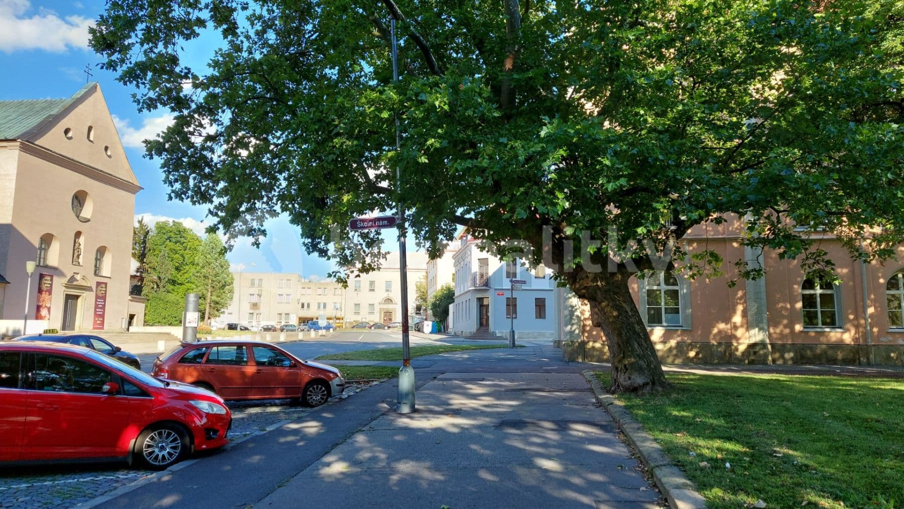 Pronájem bytu 3+kk 62 m², Tyršovo náměstí, Chrudim, Pardubický kraj Pronájem bytu 3+kk 62 m², Tyršovo náměstí, Chrudim, Pardubický kraj