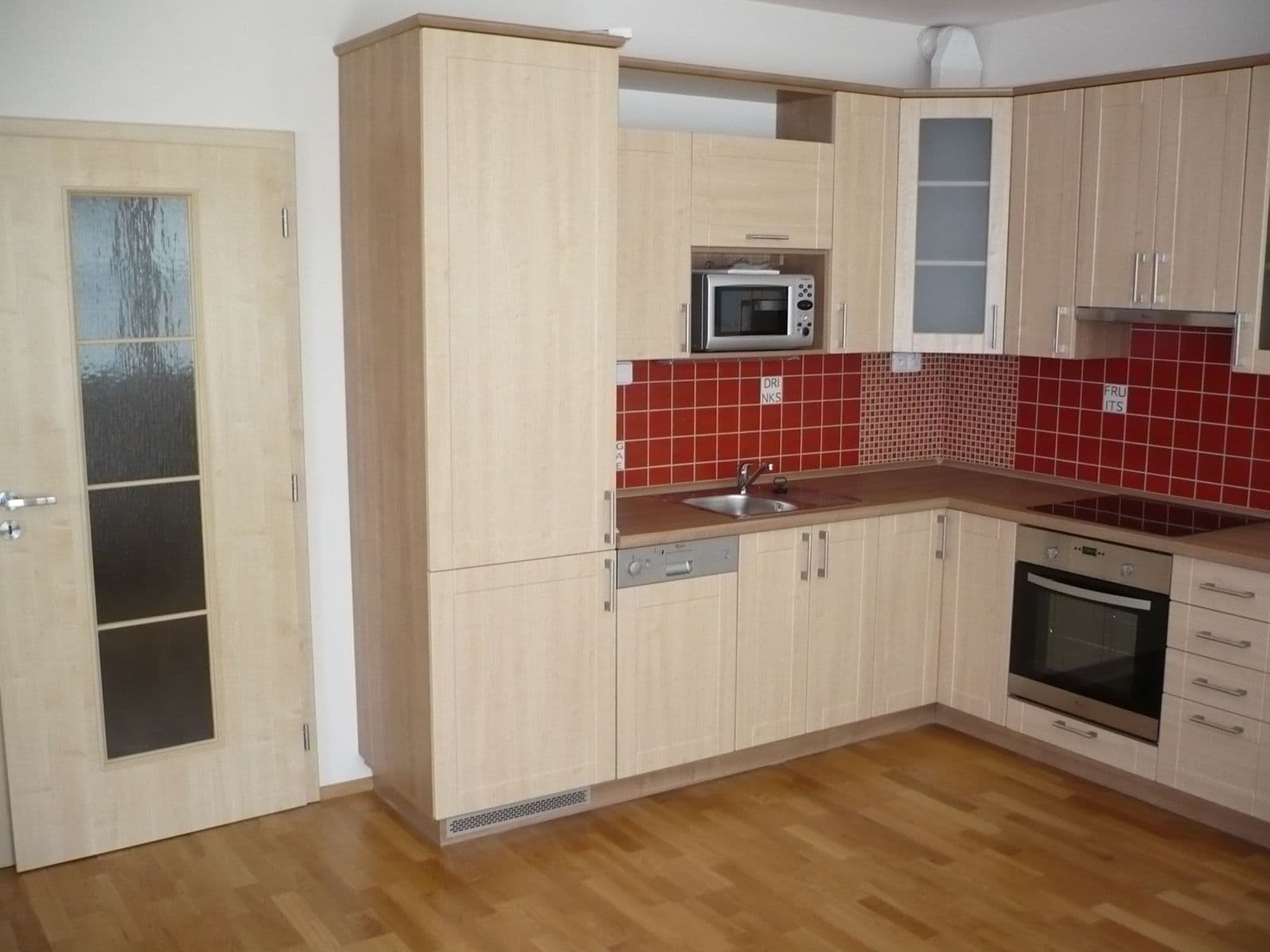 Pronájem bytu 3+kk 63 m², Na Zemské stezce, Lysá nad Labem, Středočeský kraj Pronájem bytu 3+kk 63 m², Na Zemské stezce, Lysá nad Labem, Středočeský kraj