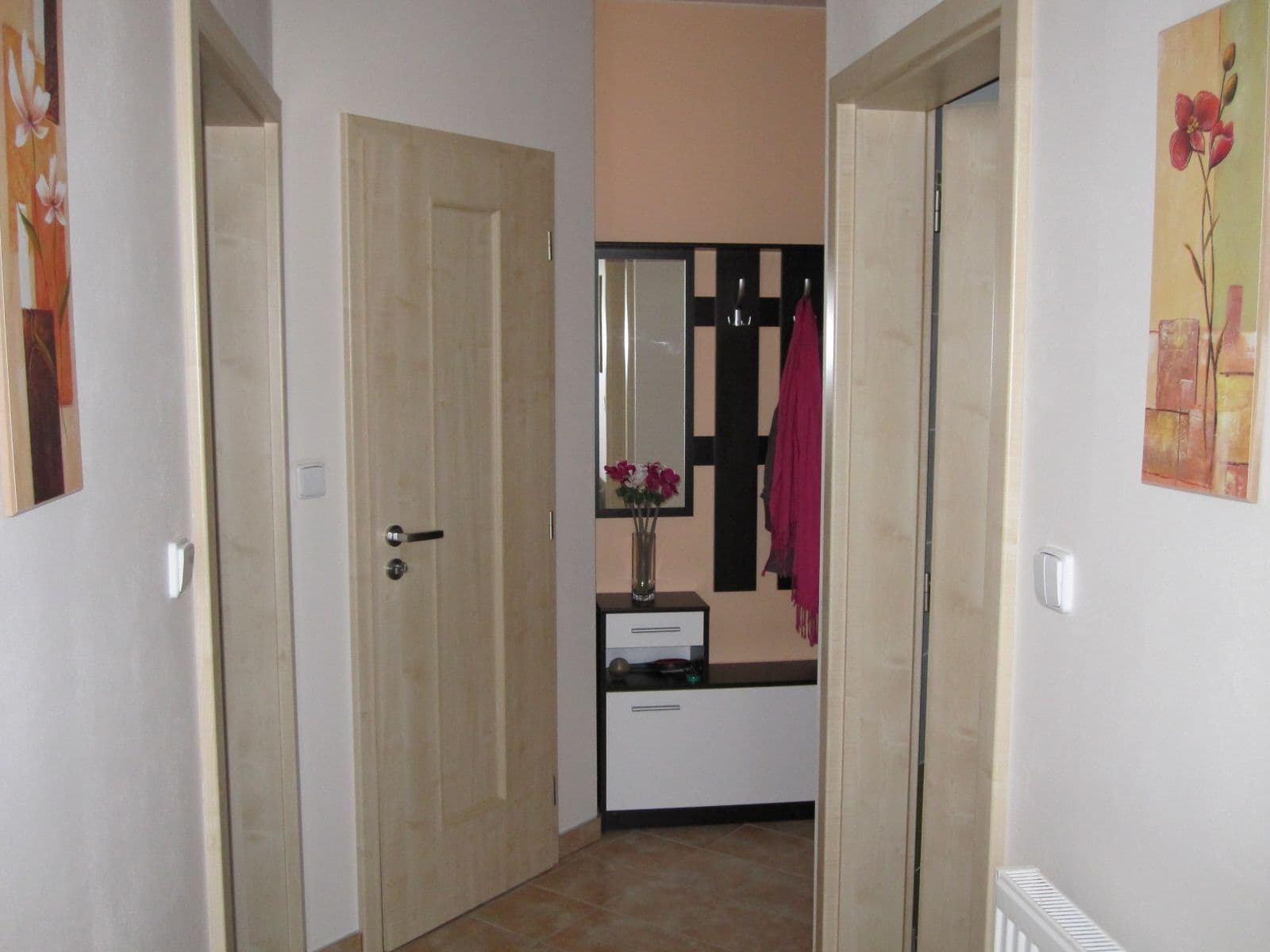 Pronájem bytu 3+kk 63 m², Na Zemské stezce, Lysá nad Labem, Středočeský kraj Pronájem bytu 3+kk 63 m², Na Zemské stezce, Lysá nad Labem, Středočeský kraj