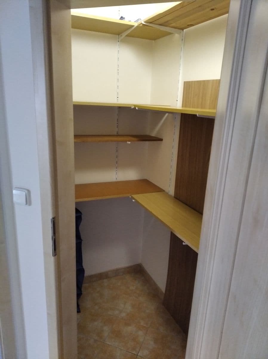 Pronájem bytu 3+kk 63 m², Na Zemské stezce, Lysá nad Labem, Středočeský kraj Pronájem bytu 3+kk 63 m², Na Zemské stezce, Lysá nad Labem, Středočeský kraj