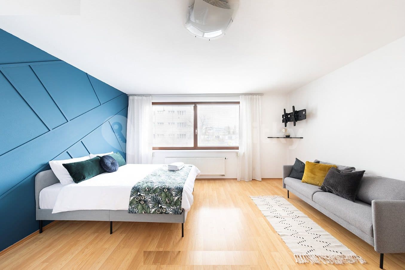 Pronájem bytu 1+kk 34 m², Osadní, Praha, Praha Pronájem bytu 1+kk 34 m², Osadní, Praha, Praha