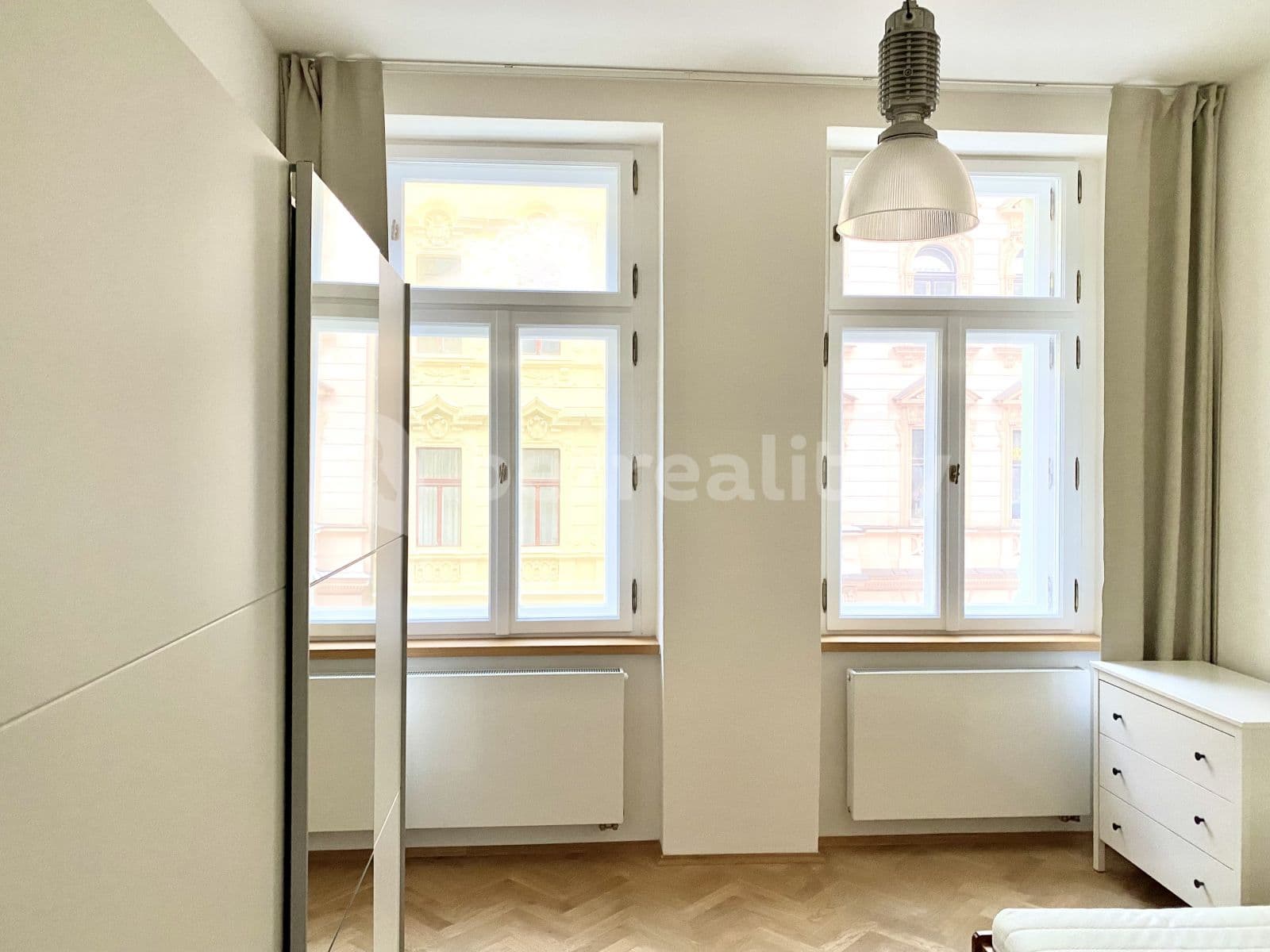 Pronájem bytu 2+kk 50 m², Veverkova, Praha, Praha Pronájem bytu 2+kk 50 m², Veverkova, Praha, Praha