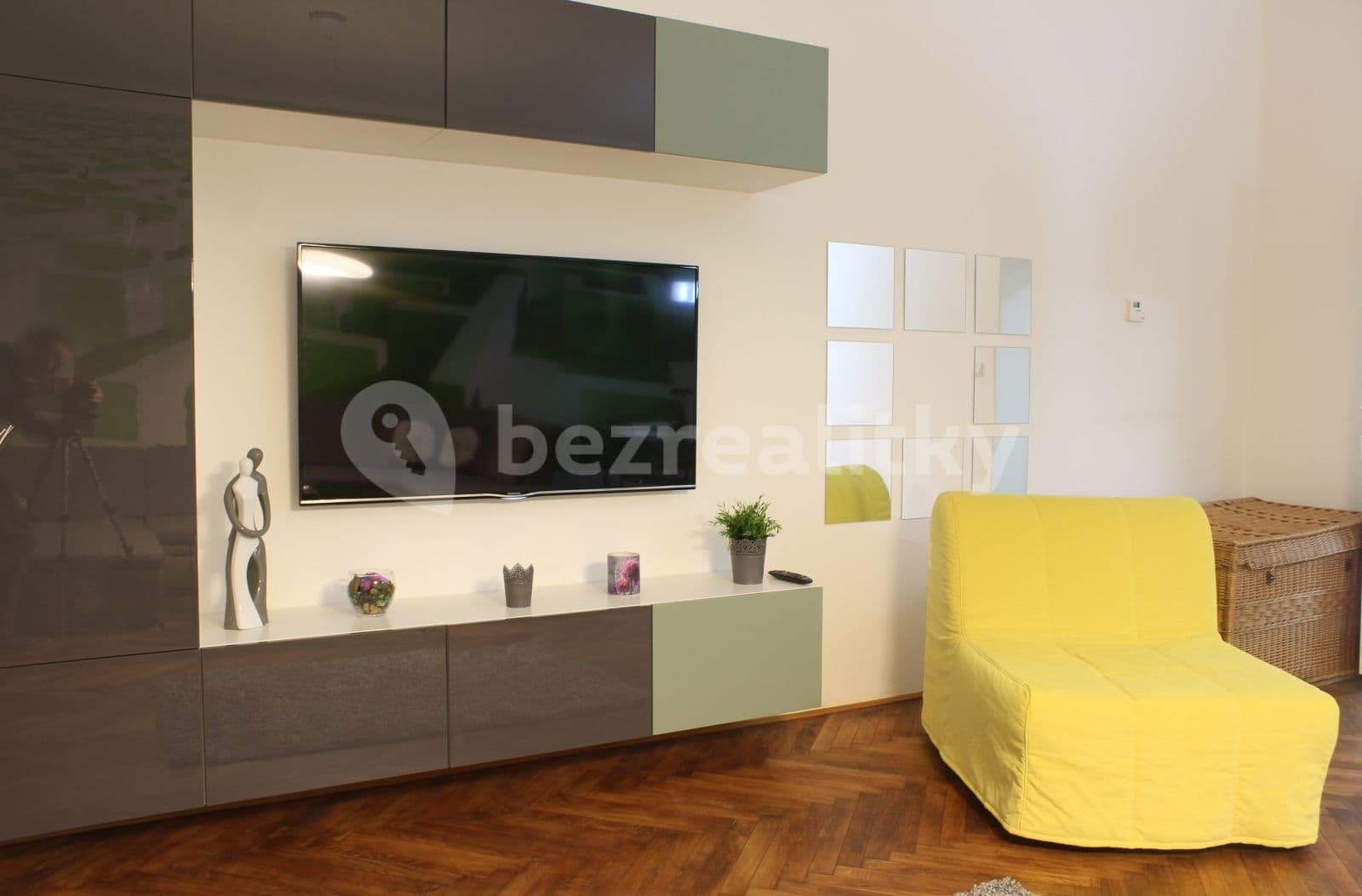 Pronájem bytu 2+1 75 m², Sudoměřská, Praha, Praha Pronájem bytu 2+1 75 m², Sudoměřská, Praha, Praha