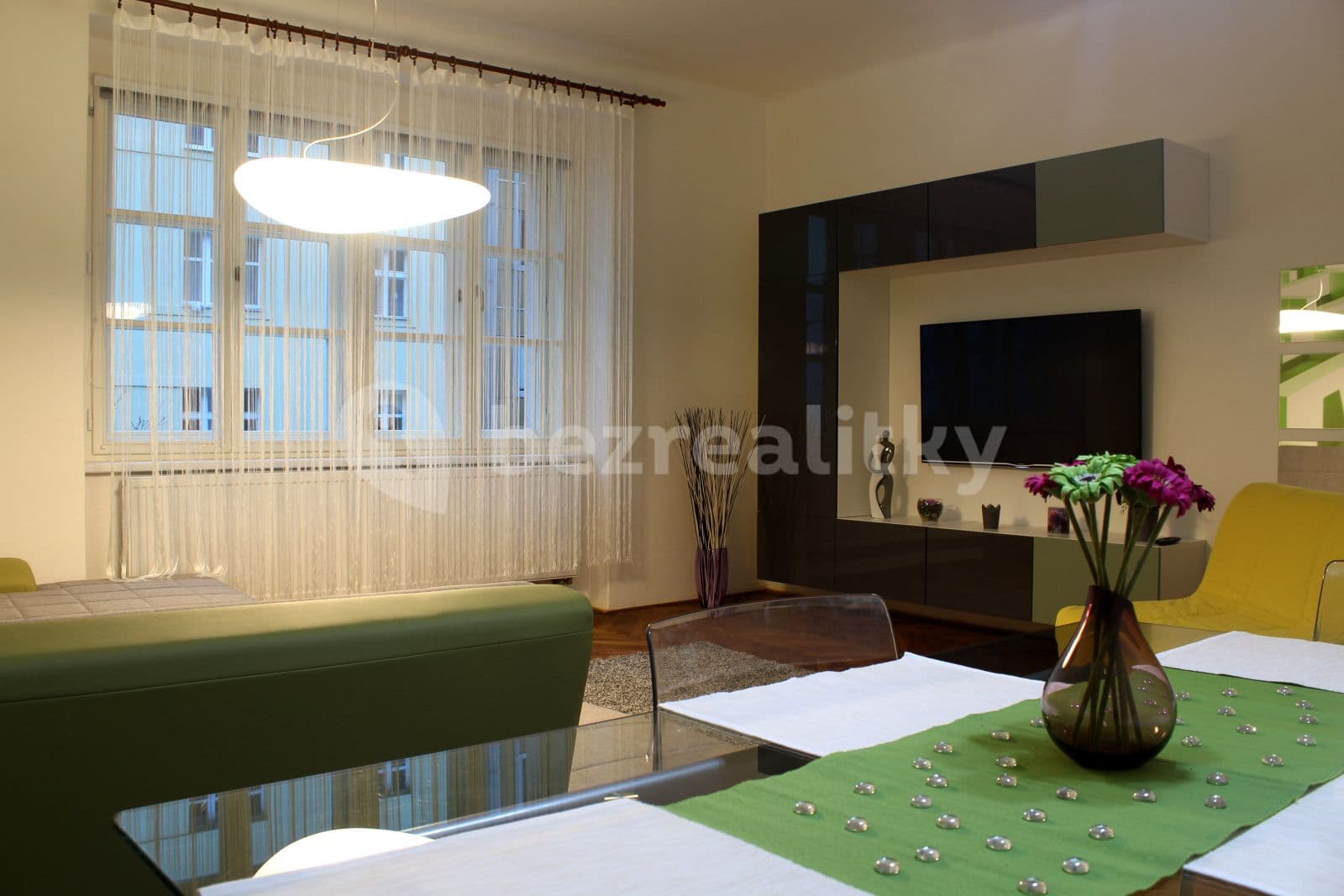 Pronájem bytu 2+1 75 m², Sudoměřská, Praha, Praha Pronájem bytu 2+1 75 m², Sudoměřská, Praha, Praha