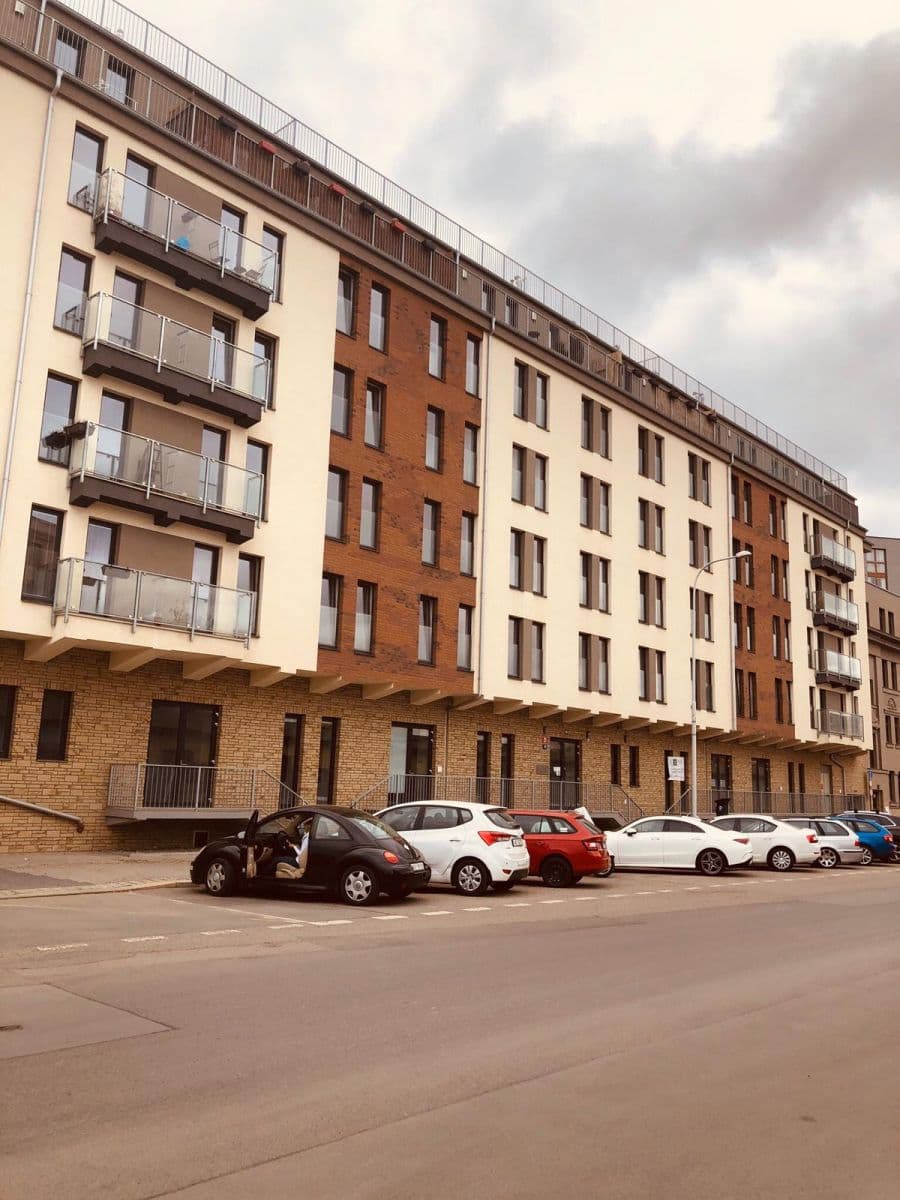 Pronájem bytu 1+kk 37 m², Jankovcova, Praha, Praha Pronájem bytu 1+kk 37 m², Jankovcova, Praha, Praha