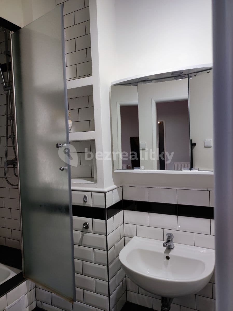 Pronájem bytu 2+1 51 m², Navrátilova, Praha, Praha Pronájem bytu 2+1 51 m², Navrátilova, Praha, Praha