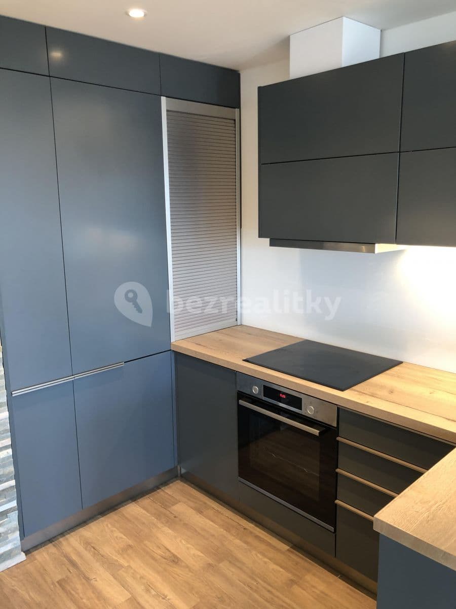 Pronájem bytu 2+kk 65 m², Škrábkových, Praha, Praha Pronájem bytu 2+kk 65 m², Škrábkových, Praha, Praha