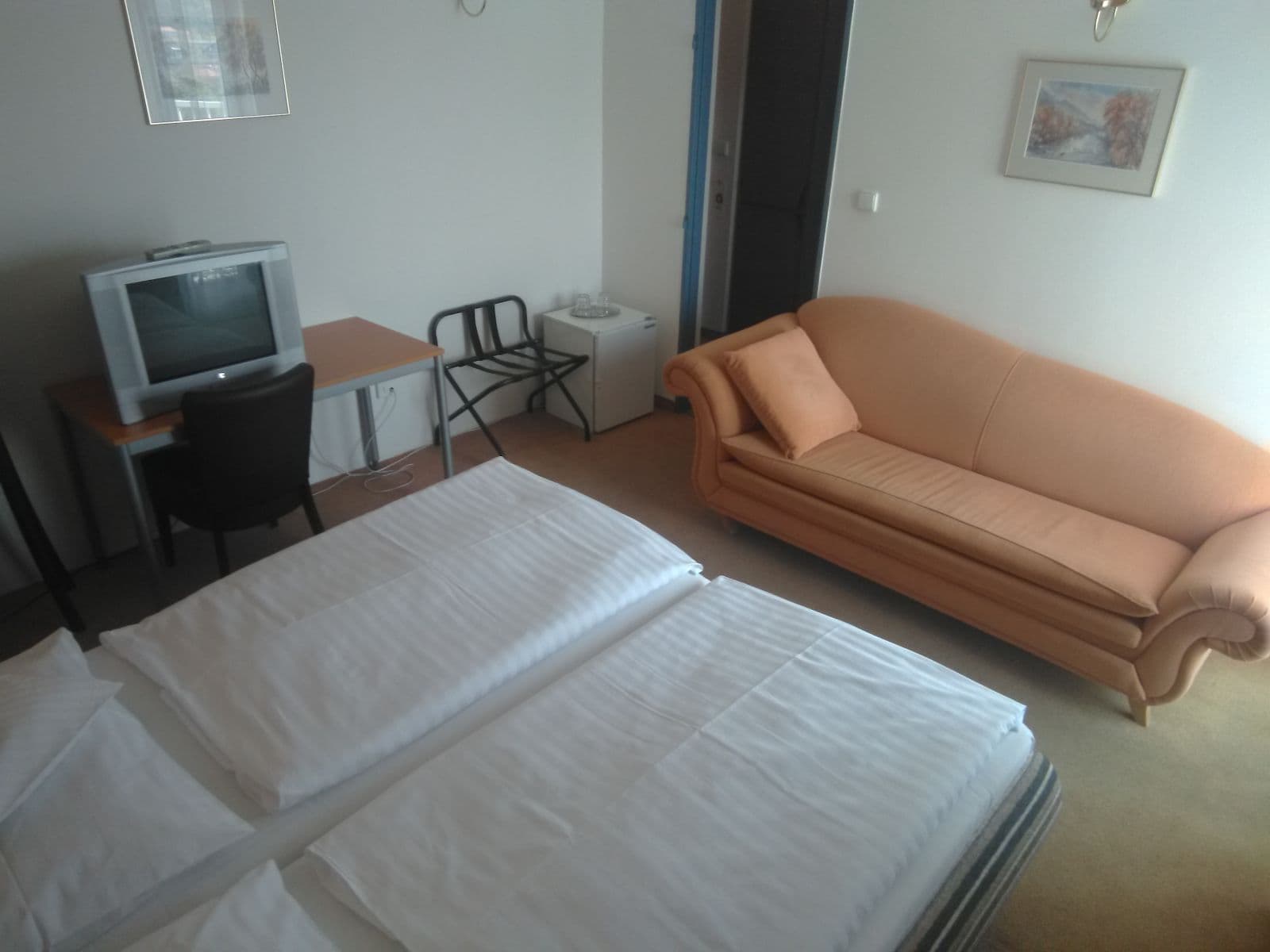 Pronájem bytu Garsoniéra 25 m², Vlnitá, Praha, Praha Pronájem bytu Garsoniéra 25 m², Vlnitá, Praha, Praha