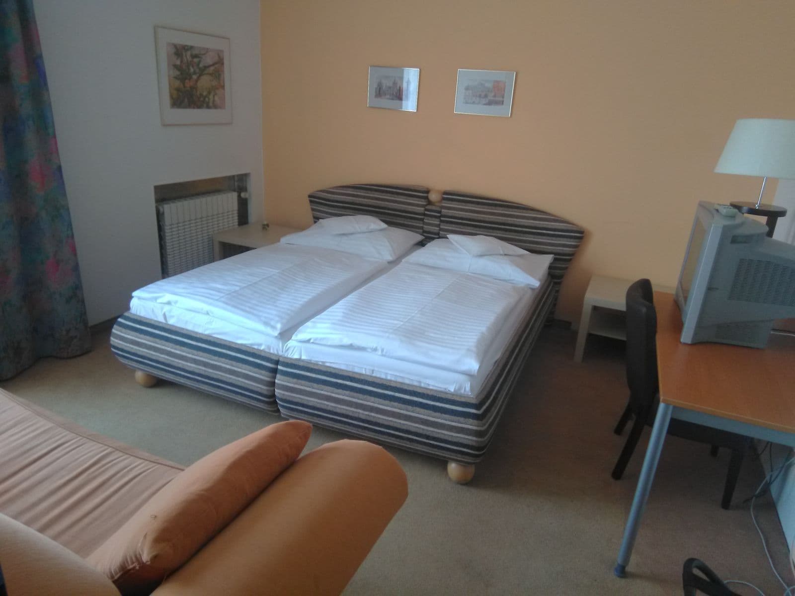 Pronájem bytu Garsoniéra 25 m², Vlnitá, Praha, Praha Pronájem bytu Garsoniéra 25 m², Vlnitá, Praha, Praha