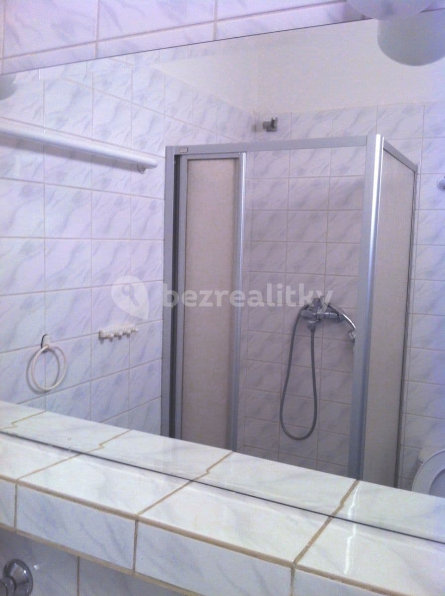 Pronájem bytu 1+kk 26 m², Slezská, Praha, Praha Pronájem bytu 1+kk 26 m², Slezská, Praha, Praha