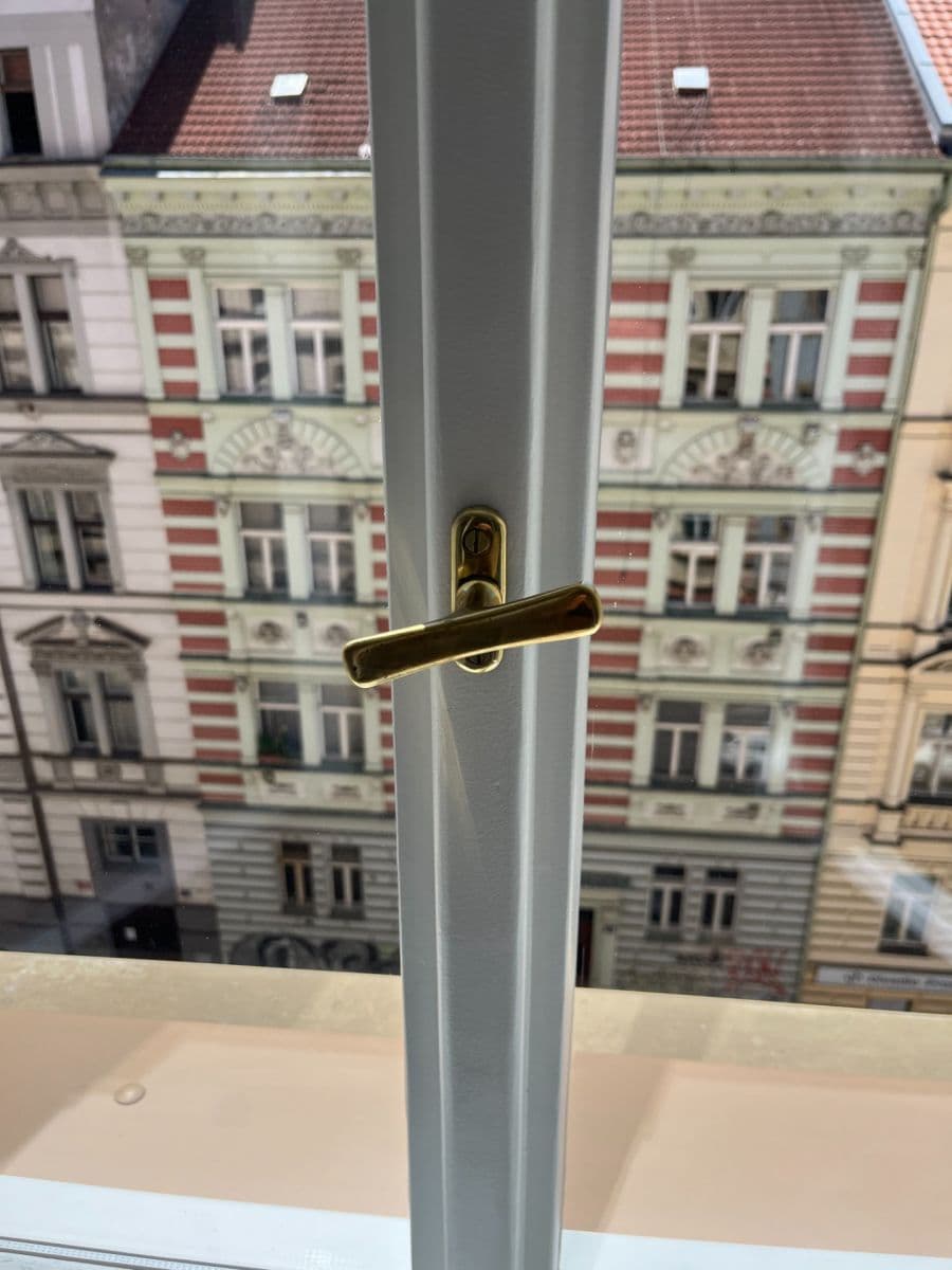 Pronájem bytu 1+kk 26 m², Slezská, Praha, Praha Pronájem bytu 1+kk 26 m², Slezská, Praha, Praha