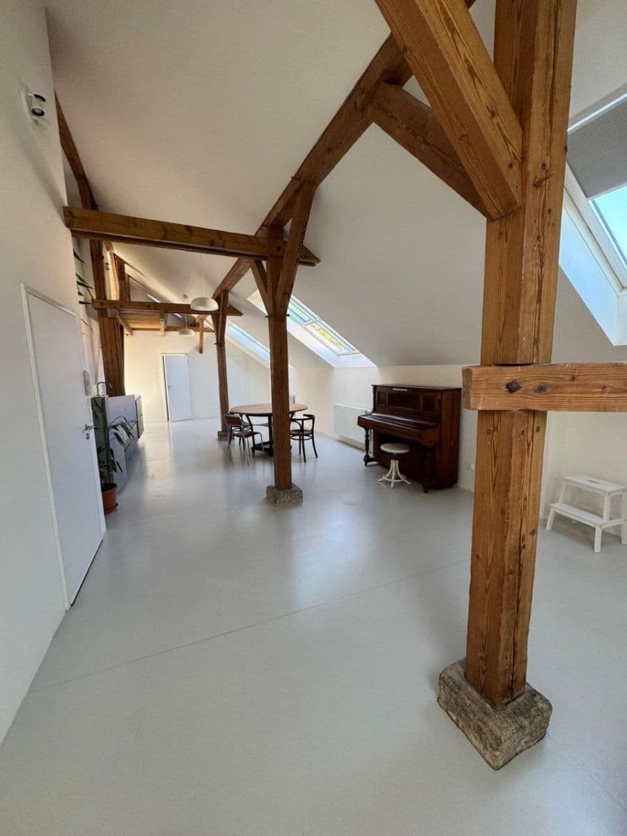 Pronájem bytu 2+kk 85 m², Jeronýmova, Praha, Praha Pronájem bytu 2+kk 85 m², Jeronýmova, Praha, Praha