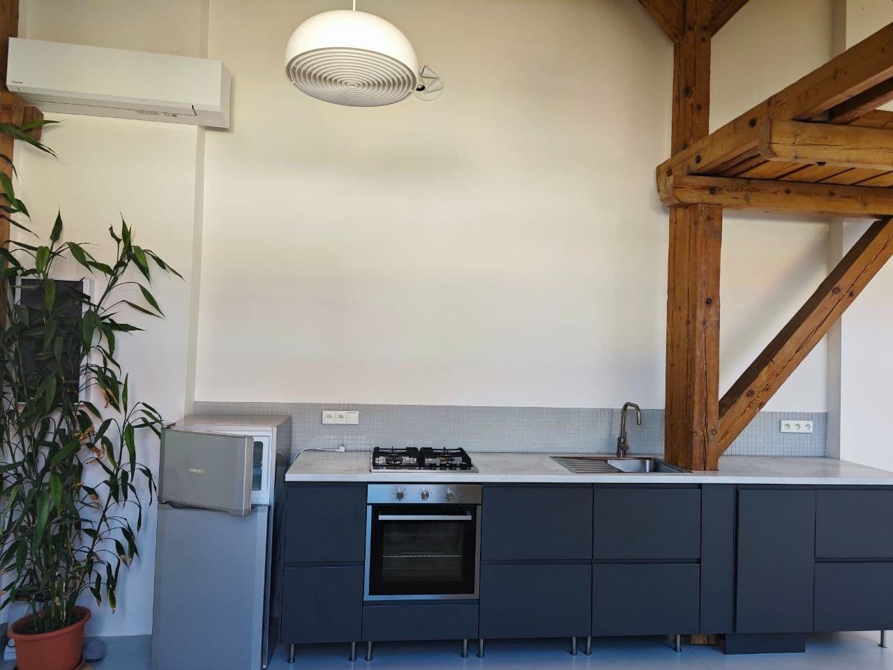 Pronájem bytu 2+kk 85 m², Jeronýmova, Praha, Praha Pronájem bytu 2+kk 85 m², Jeronýmova, Praha, Praha