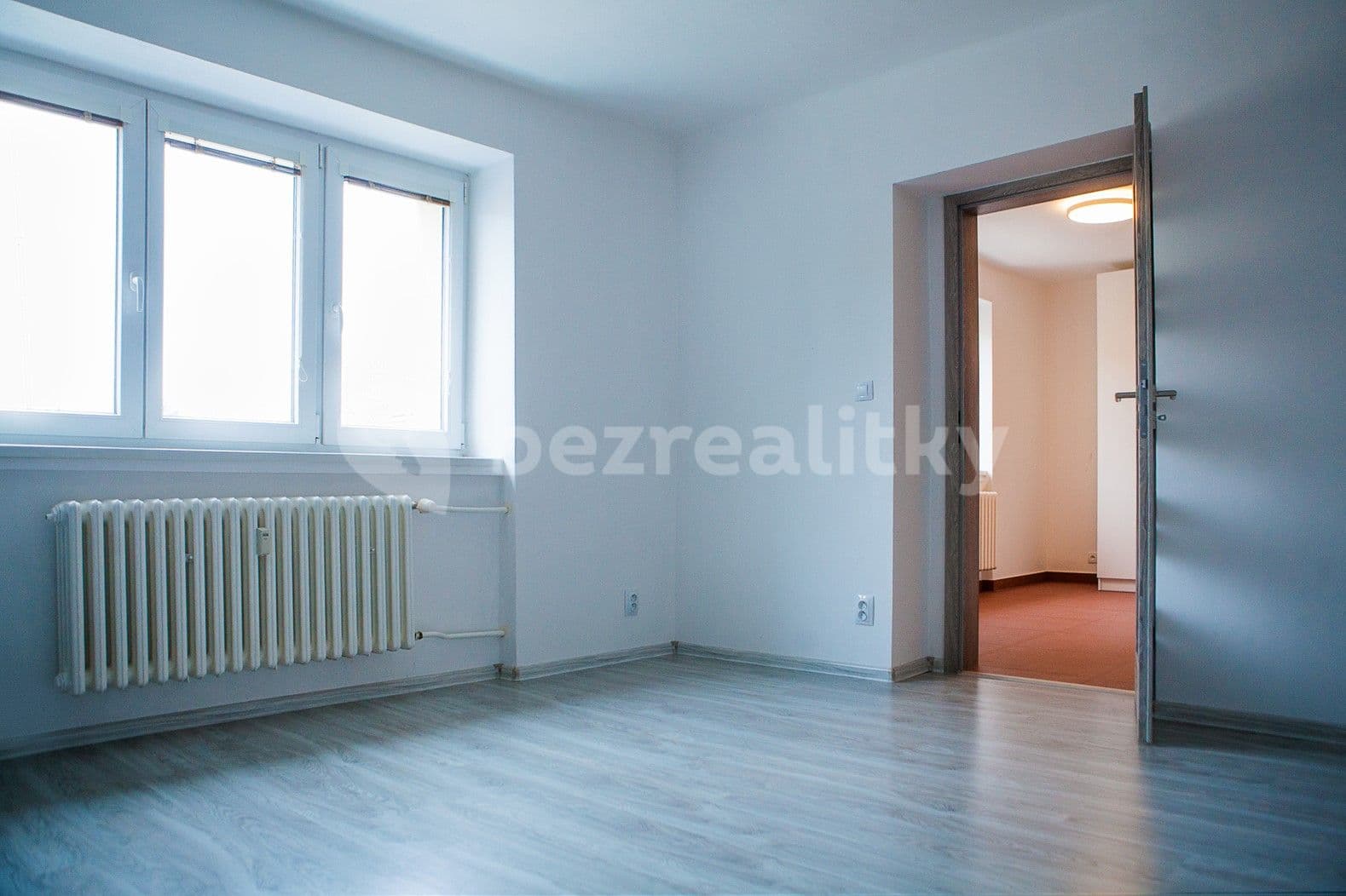 Pronájem bytu 2+1 51 m², Vrchlického, Jihlava, Kraj Vysočina Pronájem bytu 2+1 51 m², Vrchlického, Jihlava, Kraj Vysočina
