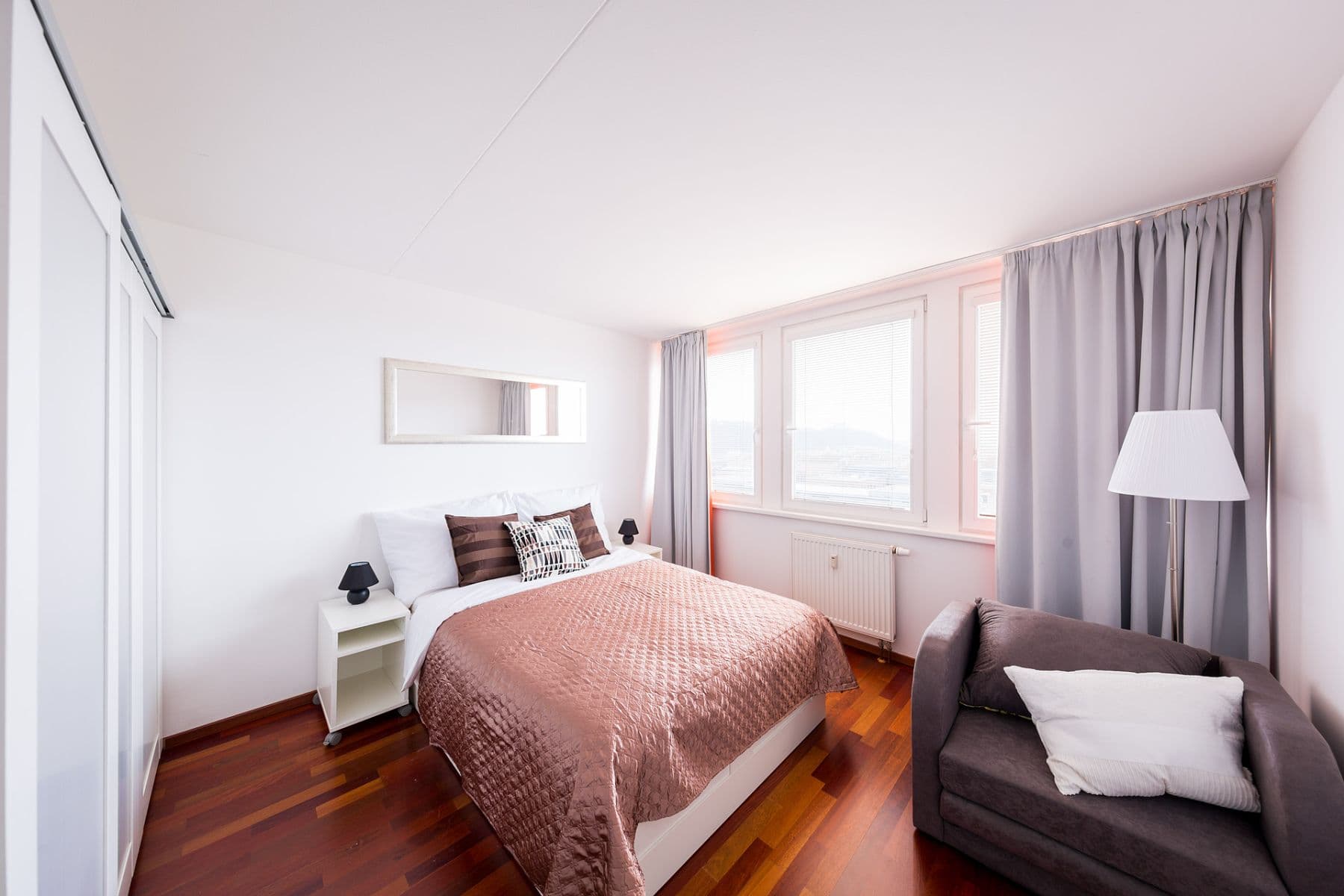 Pronájem bytu 3+kk 52 m², Molákova, Praha, Praha Pronájem bytu 3+kk 52 m², Molákova, Praha, Praha