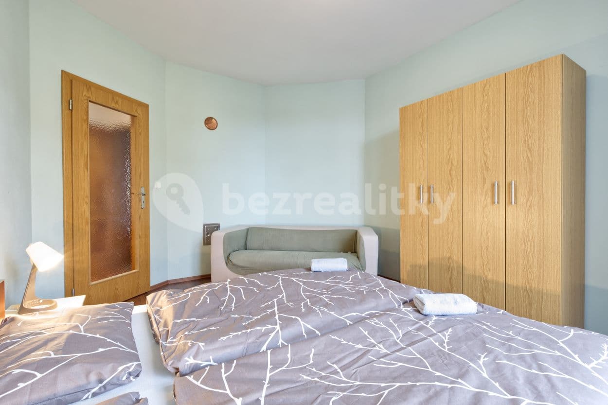 Pronájem bytu 3+kk 60 m², Náměstí, Kašperské Hory, Plzeňský kraj Pronájem bytu 3+kk 60 m², Náměstí, Kašperské Hory, Plzeňský kraj