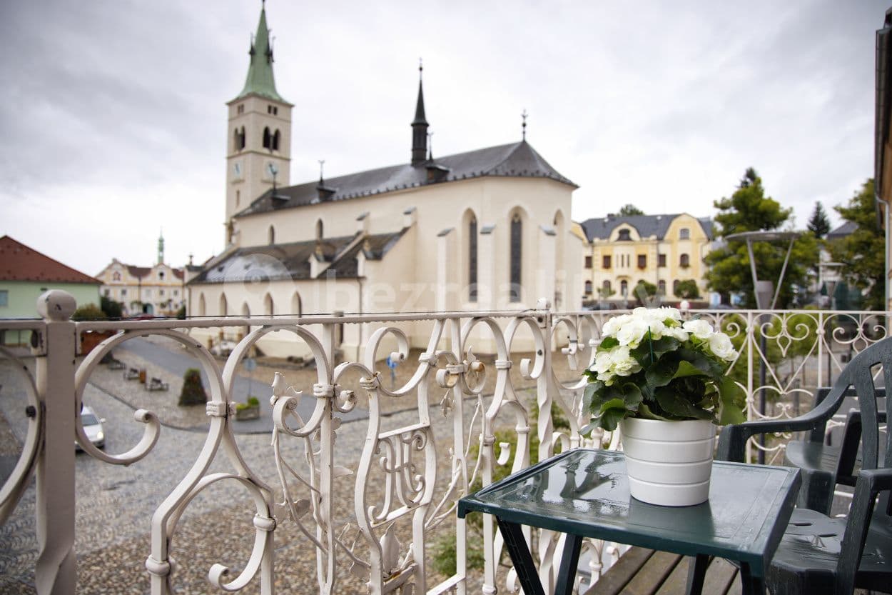 Pronájem bytu 3+kk 60 m², Náměstí, Kašperské Hory, Plzeňský kraj Pronájem bytu 3+kk 60 m², Náměstí, Kašperské Hory, Plzeňský kraj