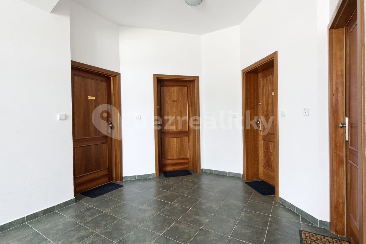 Pronájem bytu 3+kk 60 m², Náměstí, Kašperské Hory, Plzeňský kraj Pronájem bytu 3+kk 60 m², Náměstí, Kašperské Hory, Plzeňský kraj