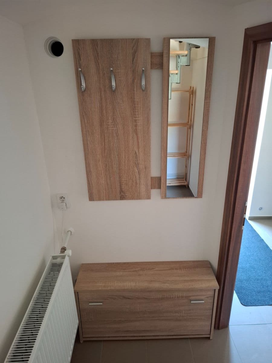 Pronájem bytu 2+kk 35 m², Na Návsi, Čestlice, Středočeský kraj Pronájem bytu 2+kk 35 m², Na Návsi, Čestlice, Středočeský kraj