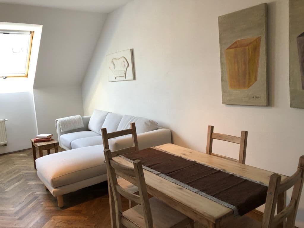 Pronájem bytu 2+kk 64 m², Na Plzeňce, Praha, Praha Pronájem bytu 2+kk 64 m², Na Plzeňce, Praha, Praha