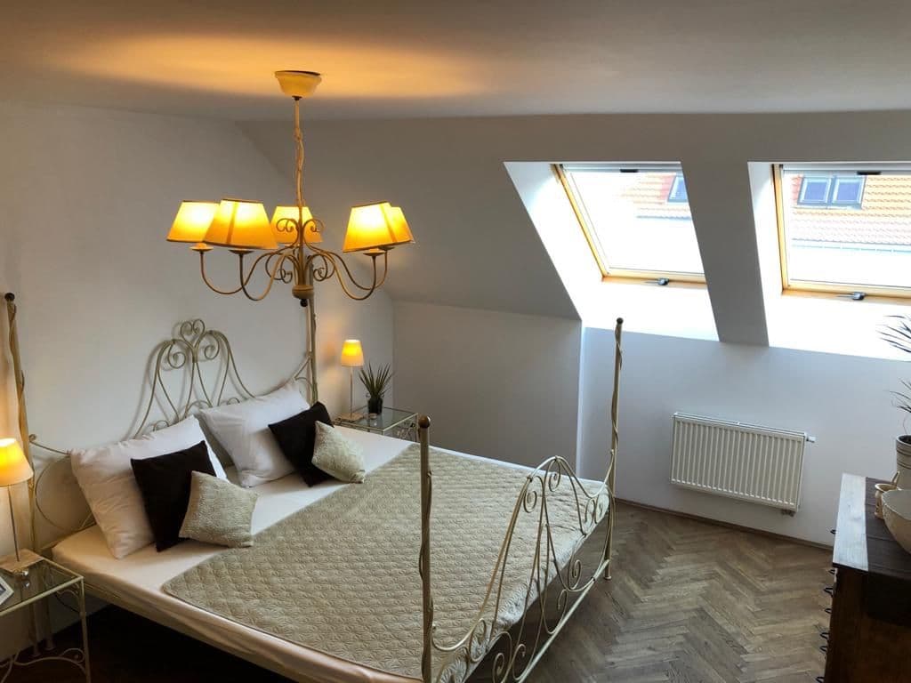 Pronájem bytu 2+kk 64 m², Na Plzeňce, Praha, Praha Pronájem bytu 2+kk 64 m², Na Plzeňce, Praha, Praha