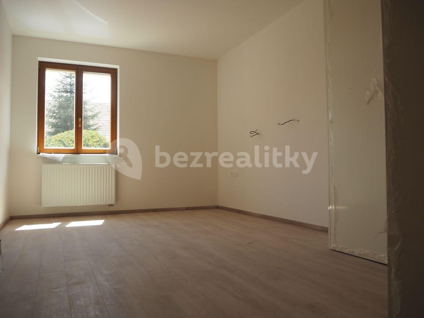Pronájem bytu 2+kk 69 m², třída Vojtěcha Rojíka, Plzeň, Plzeňský kraj
