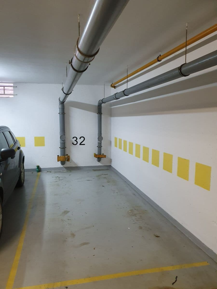 Pronájem bytu 2+kk 69 m², U Kříže, Praha, Praha Pronájem bytu 2+kk 69 m², U Kříže, Praha, Praha