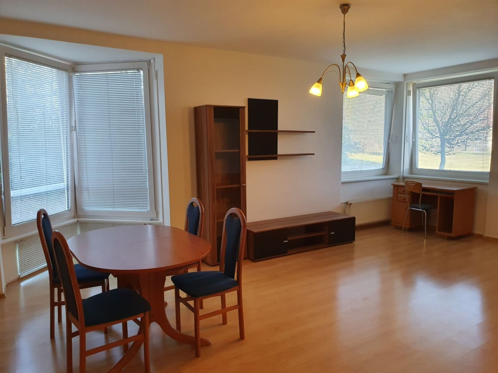 Pronájem bytu 2+kk 69 m², U Kříže, Praha, Praha Pronájem bytu 2+kk 69 m², U Kříže, Praha, Praha