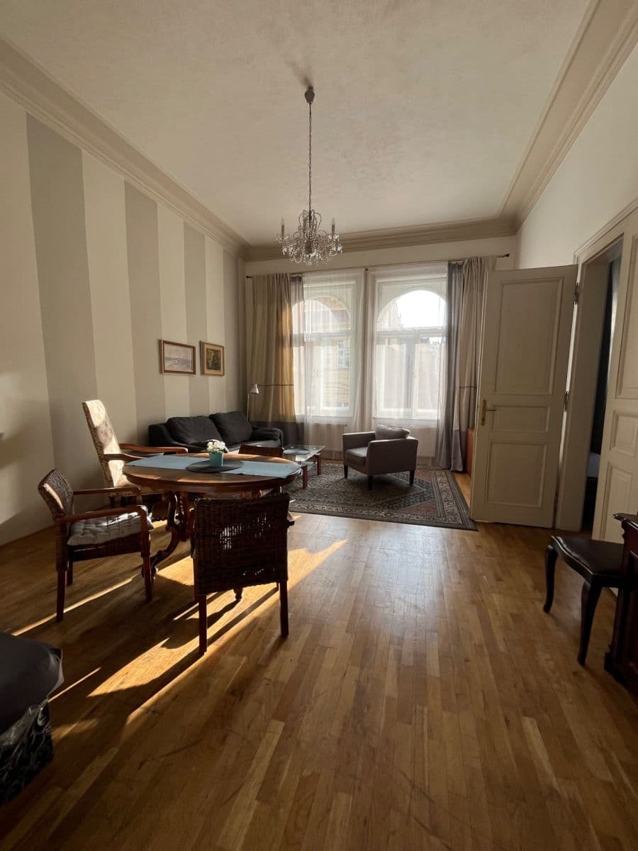 Pronájem bytu 2+1 75 m², Jungmannova, Praha, Praha Pronájem bytu 2+1 75 m², Jungmannova, Praha, Praha